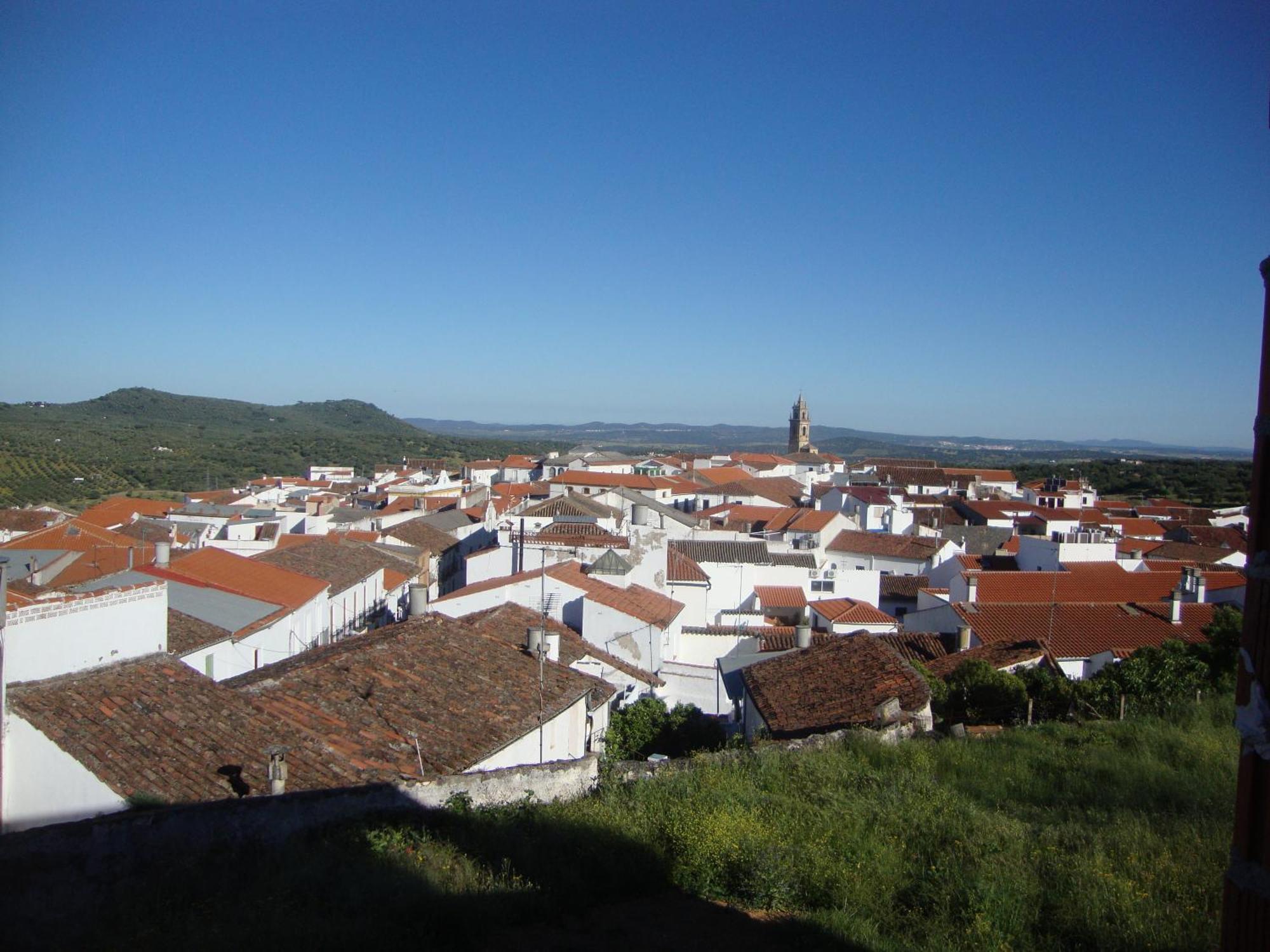 Pensjonat Mirador De Fuentes Fuentes de León Zewnętrze zdjęcie