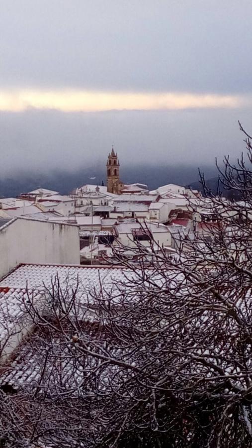 Pensjonat Mirador De Fuentes Fuentes de León Zewnętrze zdjęcie